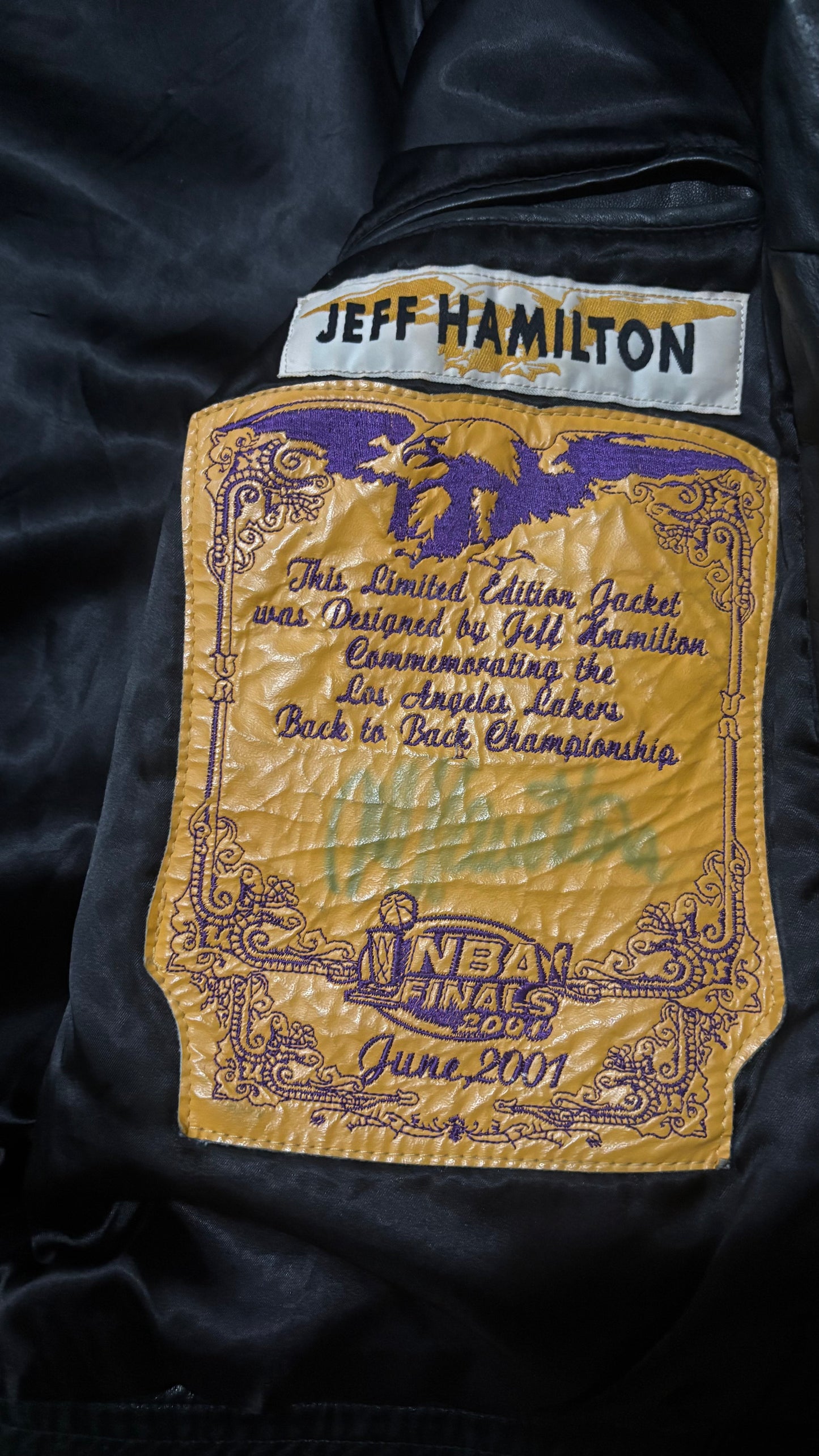 Los Angeles Lakers 2001 Champions - Jeff Hamilton Limited Edition Leather