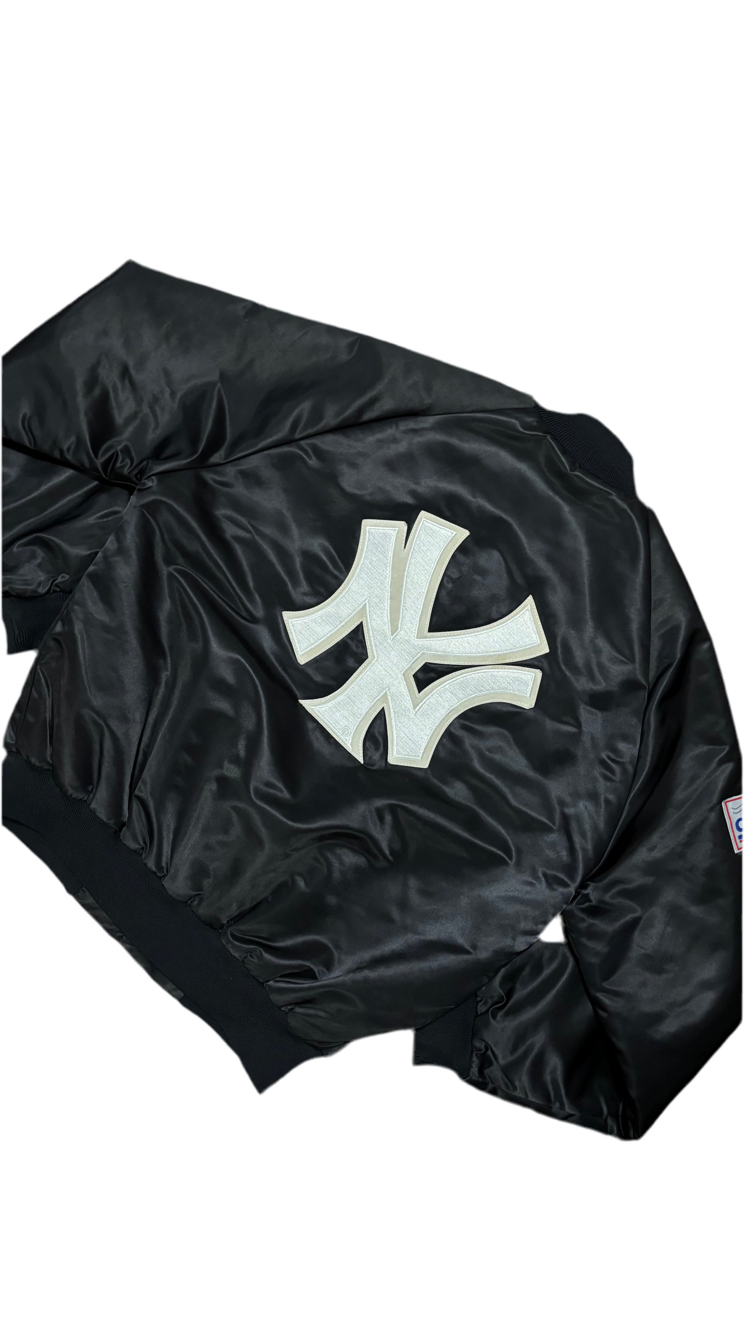New York Yankees Big Logo - Chalkline Varsity Satin
